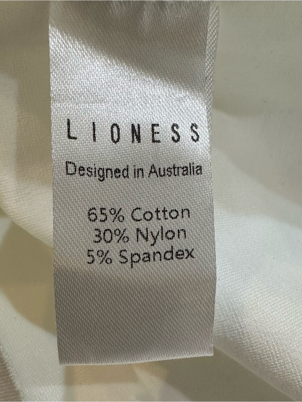 Princess Polly / Lioness Rescue Me Pleat Mini Skirt White Size M - Picture 7 of 7